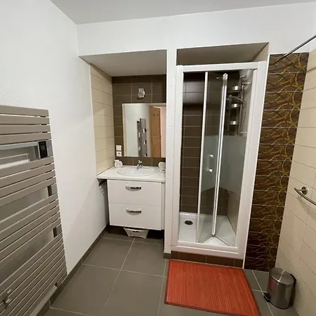 דירה Bel T3 Avec Balcon Sud Et Wifi, Proche Pistes - Fr-1-787-130 *